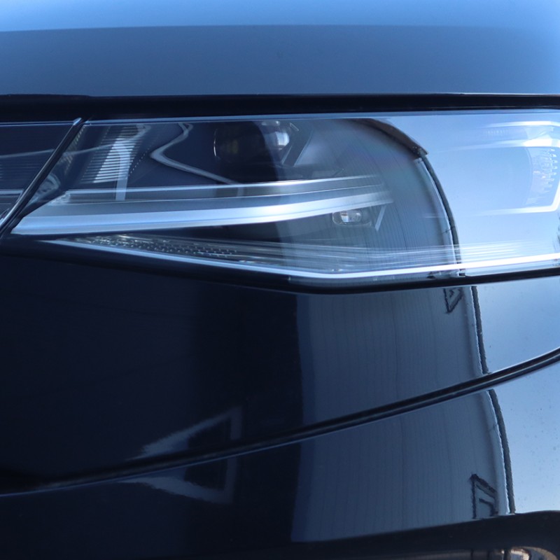 LED Matrix Scheinwerfer mit LED TFL für VW T7 ST