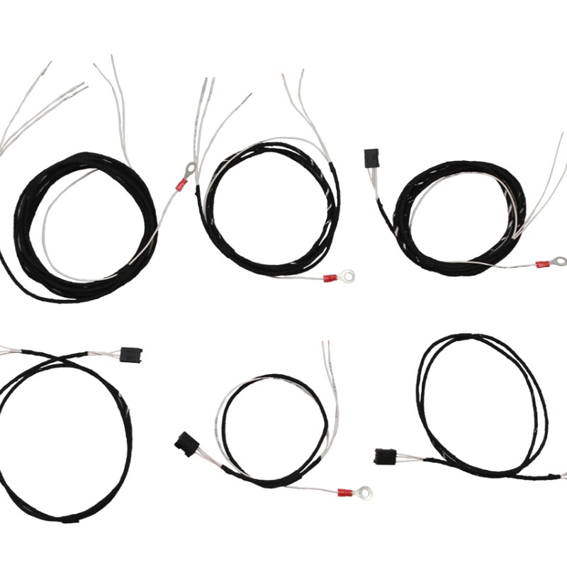 Nachrüstsatz mehrfarbige  LED-Fußraumbeleuchtung vorne + hinten für VW Golf 8 CD, CG