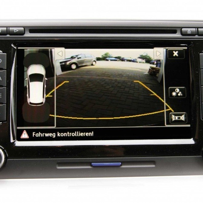 Komplett-Set Rückfahrkamera "LOW" integriert in Griffleiste für VW