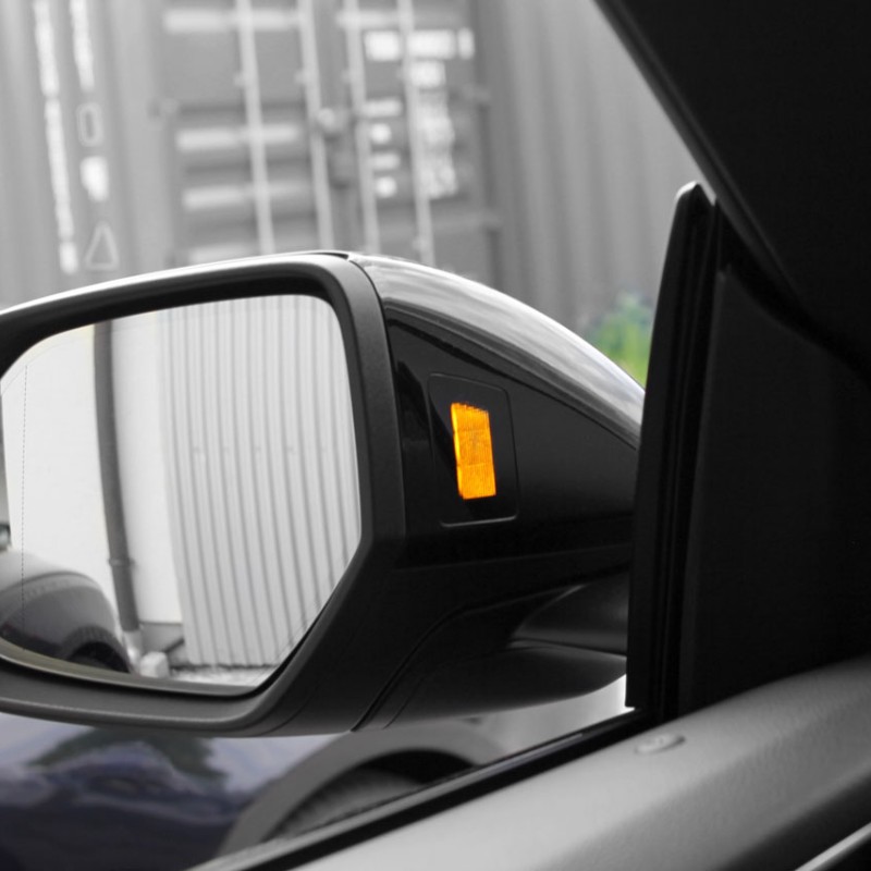 Spurwechselassistent (Audi side assist) für Audi Q8 4M