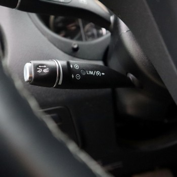 Komplettset zur Nachrüstung Distanzregelung Code ET4 für Mercedes Benz Vito 447