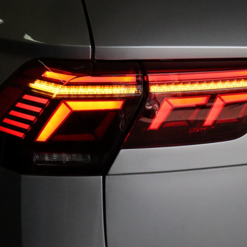 Komplettset IQ Facelift LED-Heckleuchten für VW Tiguan BW2 mit dynamischen Blinker