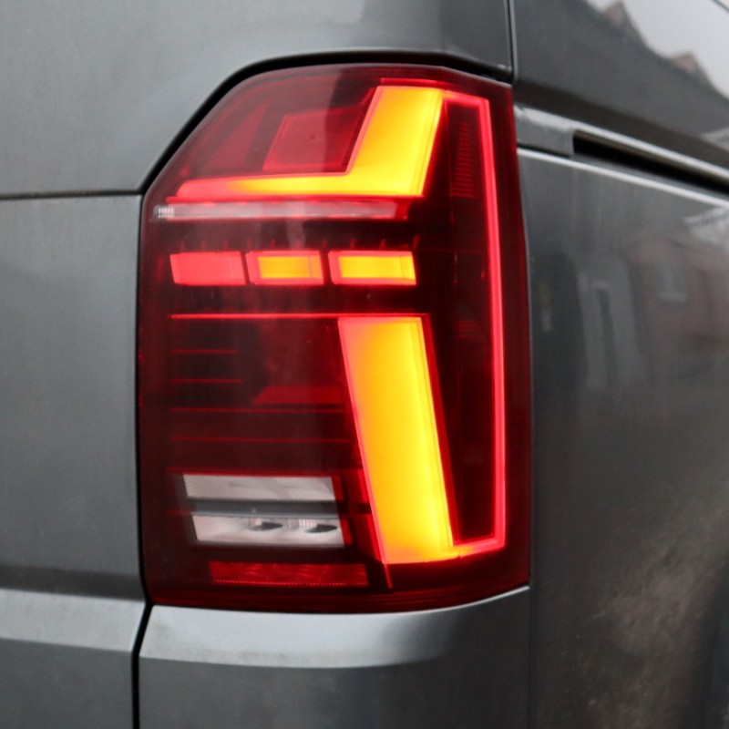 Komplettset LED-Heckleuchten abgedunkelt für VW T6.1 SH
