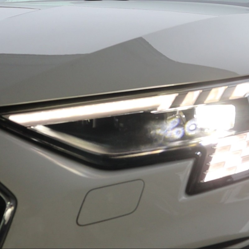 LED Matrix Scheinwerfer mit LED TFL und dynamischen Blinker für Audi A3 8Y