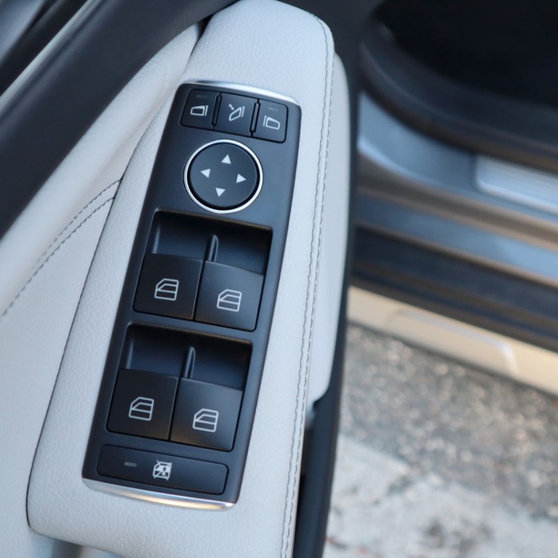 Komplettset el. anklappbare Außenspiegel Code 500 für Mercedes Benz GLA-Klasse X156