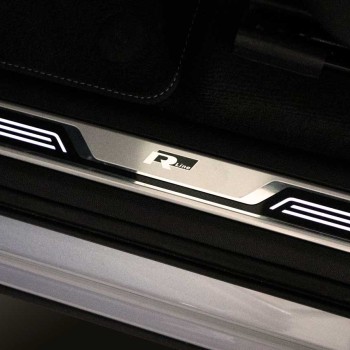 Komplettset originale Einstiegsleisten mit Beleuchtung für VW Touareg CR