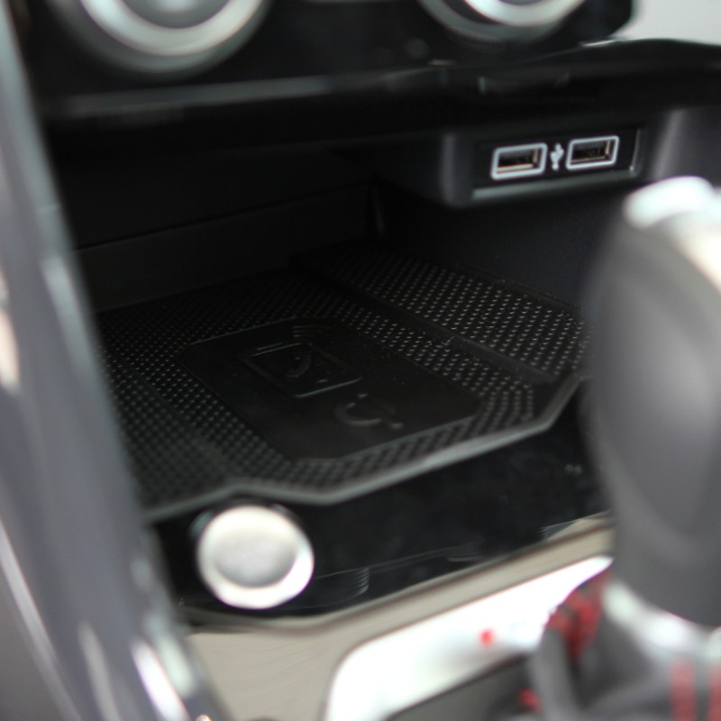 Komplettset Phone Box induktives Laden für VW T-Roc A11, D11, AC7, AC8
