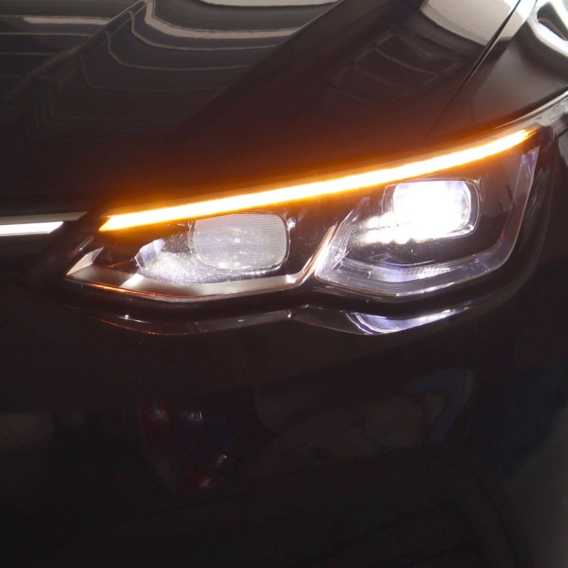 LED Matrix Scheinwerfer IQ Light mit dynamischem Blinklicht für VW Golf 8 VIII