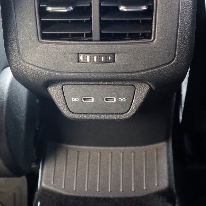 Komplettset USB Hub für VW T-Roc A11, D11