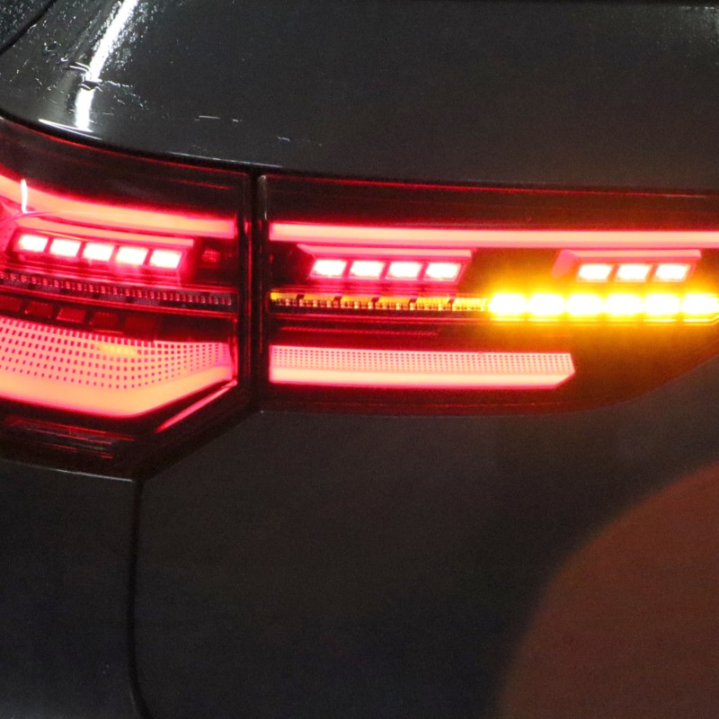 Komplett-Set LED-Heckleuchten mit dynamischen Blinklicht für VW Golf 8 VIII CD, CG