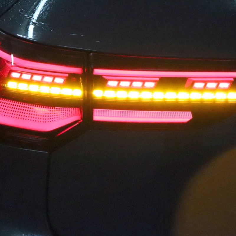 Komplett-Set LED-Heckleuchten mit dynamischen Blinklicht für VW Golf 8 VIII CD, CG