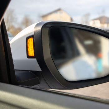 Spurwechselassistent (Audi side assist) für Audi e-tron GE