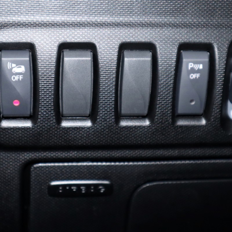 Komplettset Schalter zur Abschaltung des Außengeräusch Code B53 für Smart 453