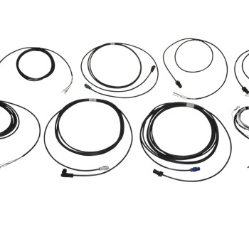 KUFATEC Kabelsatz Umfeldkamera - 4 Kamera System für Audi Q3 F3
